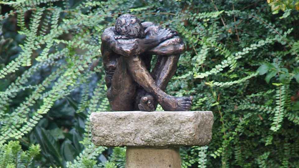 Richard sitting with head resting on knees – bronze cast&nbsp;1