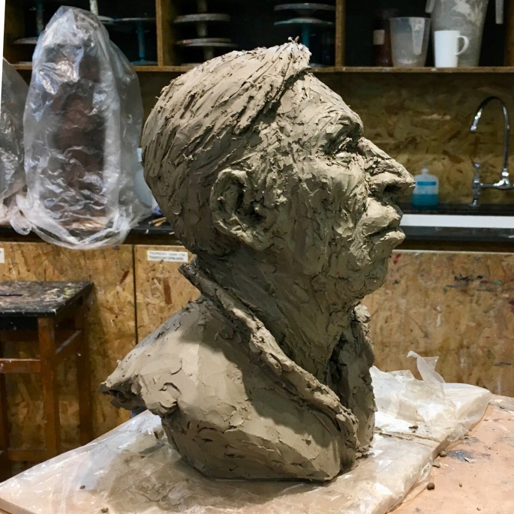 Making a small portrait sketch of&nbsp;Robin